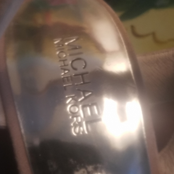 Michael Kors suede wedge sandal 9.5M - Picture 2 of 6